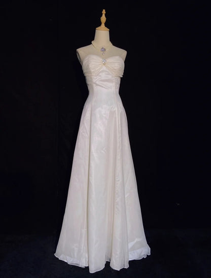 Wunderschöne Abschlussballkleider, A-Linie, Sweetheart, weißer Chiffon mit Rüschen, lange Abendkleider N3335