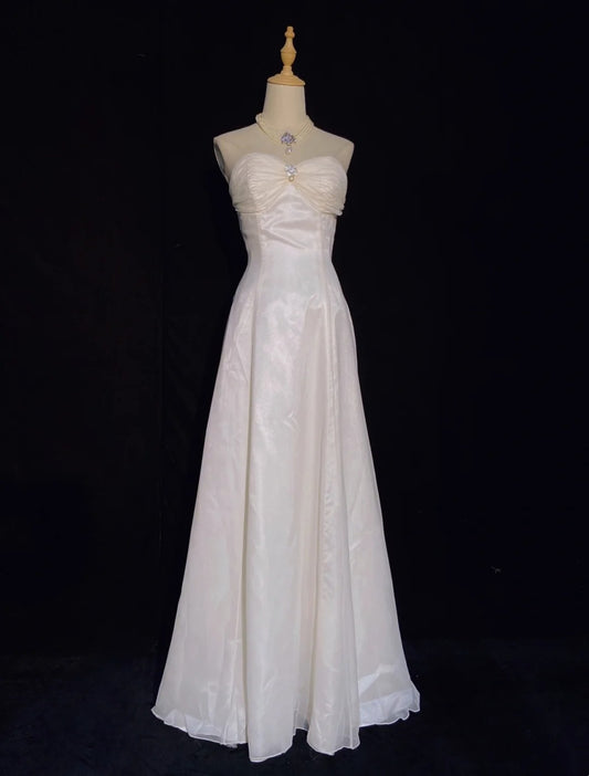 Wunderschöne Abschlussballkleider, A-Linie, Sweetheart, weißer Chiffon mit Rüschen, lange Abendkleider N3335
