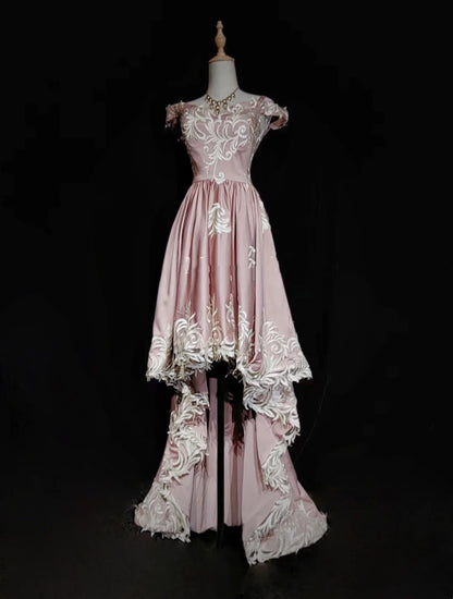 Bescheidene Abschlussballkleider Inspiration High Low Schulterfrei Rosa Satin mit Spitze für Damen Festliches Kleid N3218