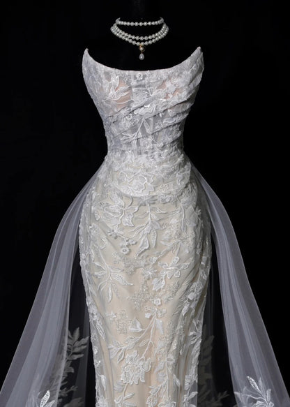 Elegantes langes Brautkleid, weißes Meerjungfrauen-Kleid, trägerlos, aus Spitze, mit Schleppe, AB2476