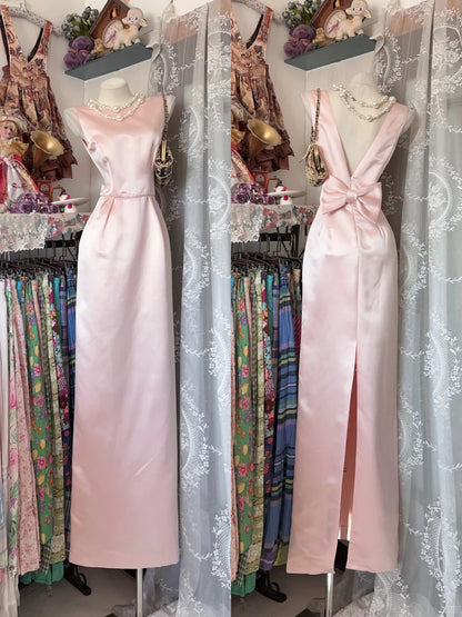 Robes de bal élégantes Fourreau Satin Rose avec Fente Tenues de soirée sans manches N3785