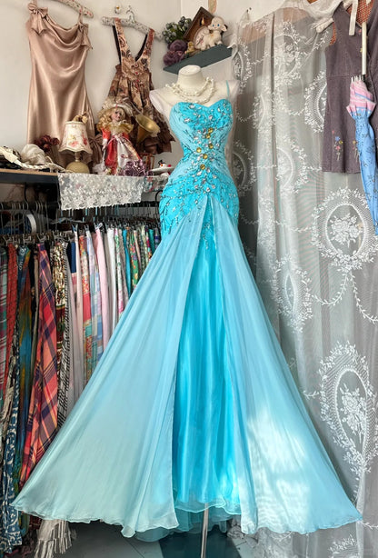 Elegante Ballkleider Meerjungfrau Spaghettiträger Blau Chiffon Ärmellose Formelle Abendgarderobe N3780