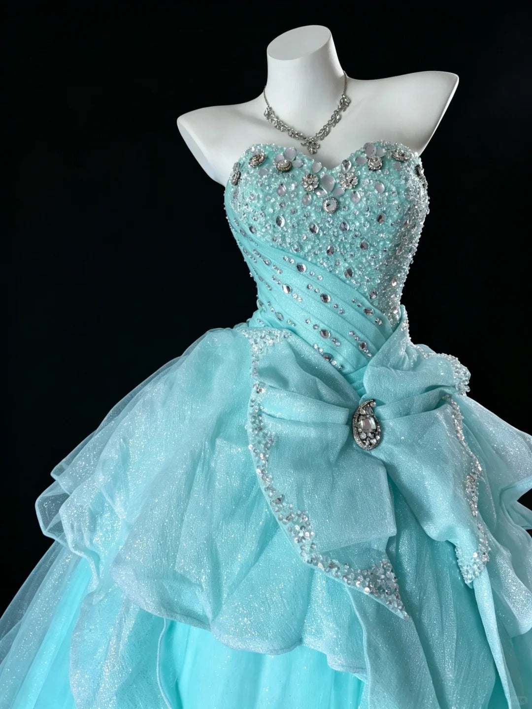 Süßes Ballkleid Sweetheart Blau Tüll mit Perlen Quince Kleid Lang Süße 15 16 Quinceanera Kleider Vestido de princesa RB4473