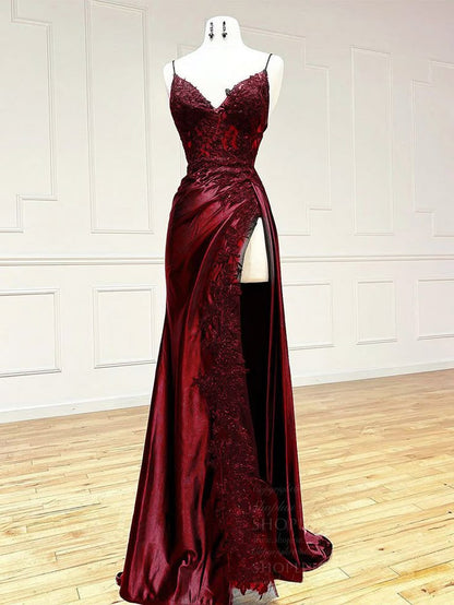 Robe de bal longue sirène bordeaux à fines bretelles et col en V en satin et dentelle AB138