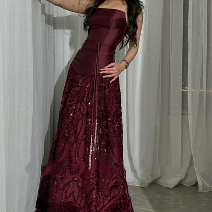 Robe de bal longue en satin bordeaux à sequins, coupe trapèze élégante, sans bretelles, sans manches, inspiration DH2936