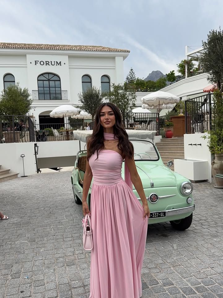 Einfaches, trägerloses, langes Abendkleid aus rosa Chiffon in A-Linie mit Schal und Raffungen, ideal für Abschlussball, Hochzeit oder als Hochzeitsgast (Modell N270).