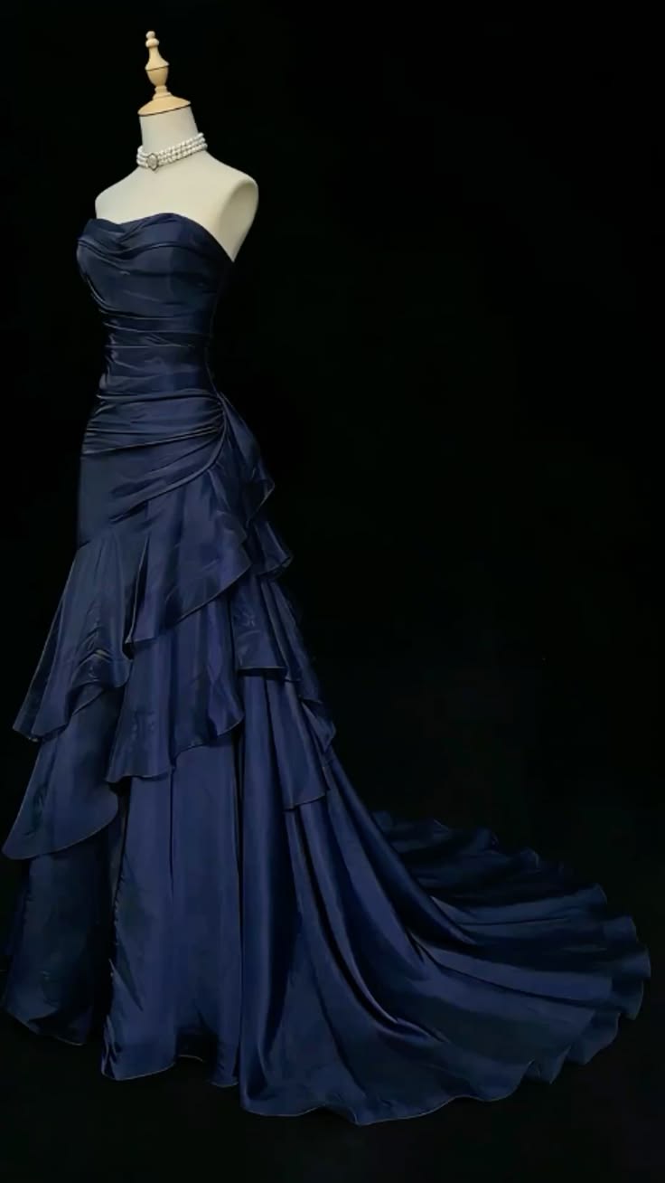 Dreamy Mermaid Strapless Navy Blue With Pleated Long Prom Dress Ruffles Evening Party Formal Outfits RB6685