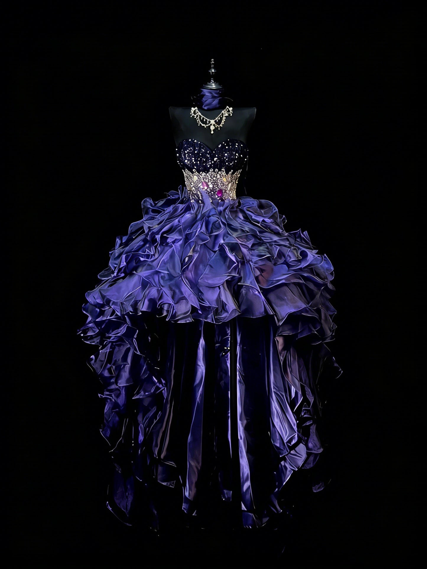 Elegantes, bodenlanges, marineblaues High-Low-Abendkleid mit Herzausschnitt – Inspiration für lange Abendkleider B391