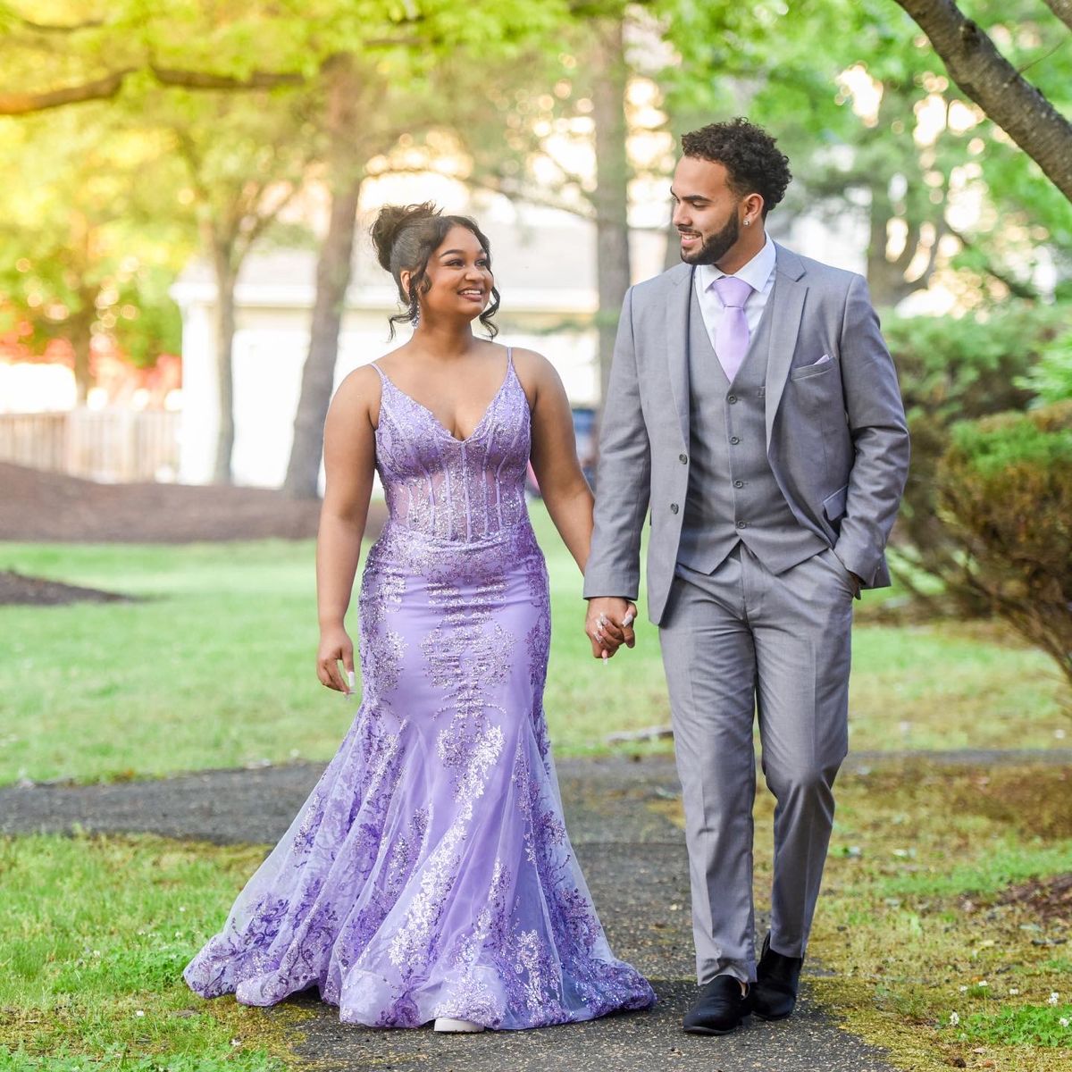 Robe de bal longue en sirène de classe lilas à paillettes à bretelles pour femmes et adolescentes N2175