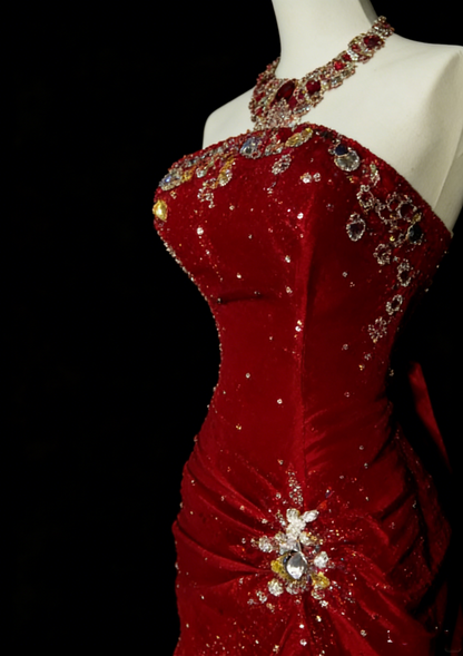 Vintage Meerjungfrauen-Kleid, trägerlos, roter Satin, 90er Jahre, mit Perlenstickerei, langes, formelles Abendkleid N1380