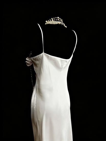 Robe de soirée sirène vintage à fines bretelles, style années 80, 70, 90, blanche, longue, idéale pour les bals de fin d'année ou les remises de diplômes (N1148)