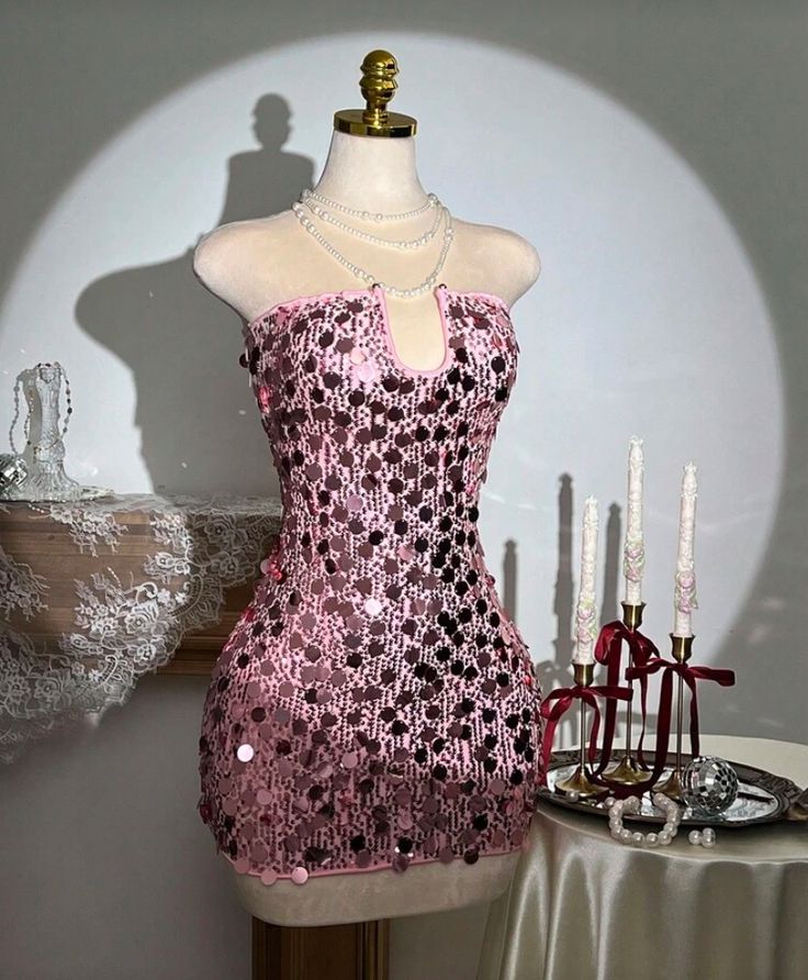 Robe de bal de fin d'année mini courte rose à fourreau scintillante et sans bretelles avec cristaux, pour aînée, inspiration pour le retour à la maison RB3137
