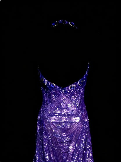 Elegantes, ärmelloses, langes Meerjungfrauen-Abendkleid mit Neckholder, Pailletten und Traubenmuster, N1257