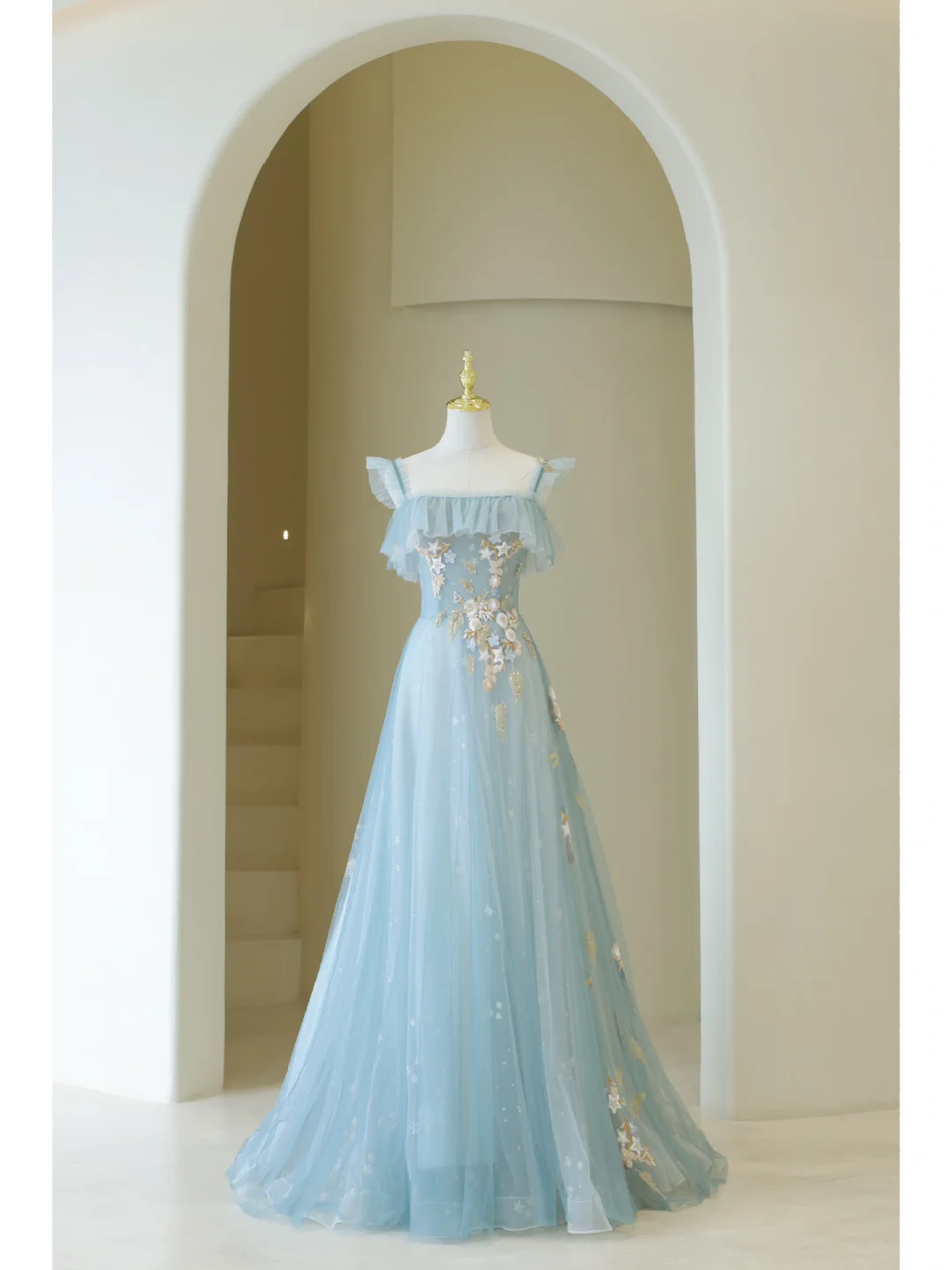 Cute Ball Gown Spaghetti Straps Light Sky Blue Tulle Long Prom Dresses Impress 19th Birthday Outfits Prom Gown AB865