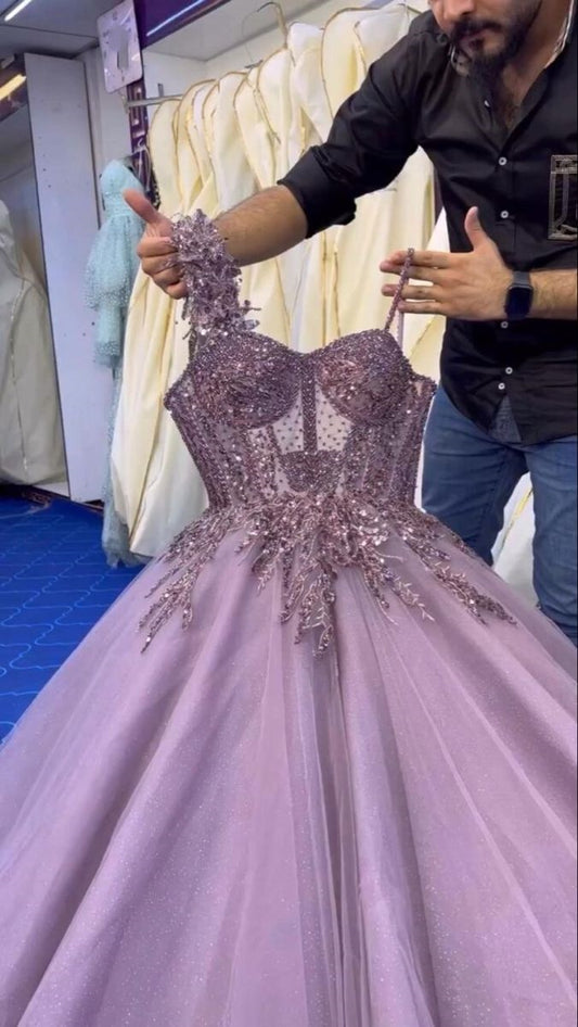 Robe de bal de fin d'année modeste pour lycéennes, inspiration robe de bal lilas avec dentelle, robe longue semi-formelle pour adolescentes AB2123