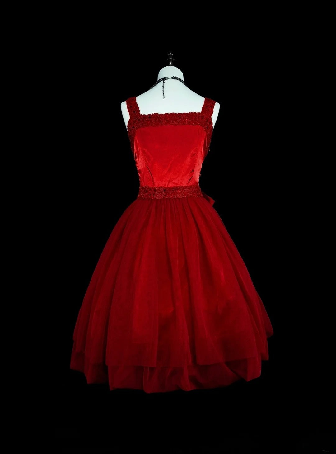 Einzigartiges Ballkleid mit Spaghettiträgern aus rotem Tüll, inspiriert von den Homecoming-Kleidern der 2000er Jahre, kurzes Homecoming-Kleid N1748