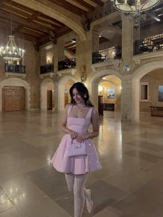 Simple Ball Gown Square Neck Sequin Pink Sleeveless Mini Senior Inspo Short Homecoming Dresses N4740