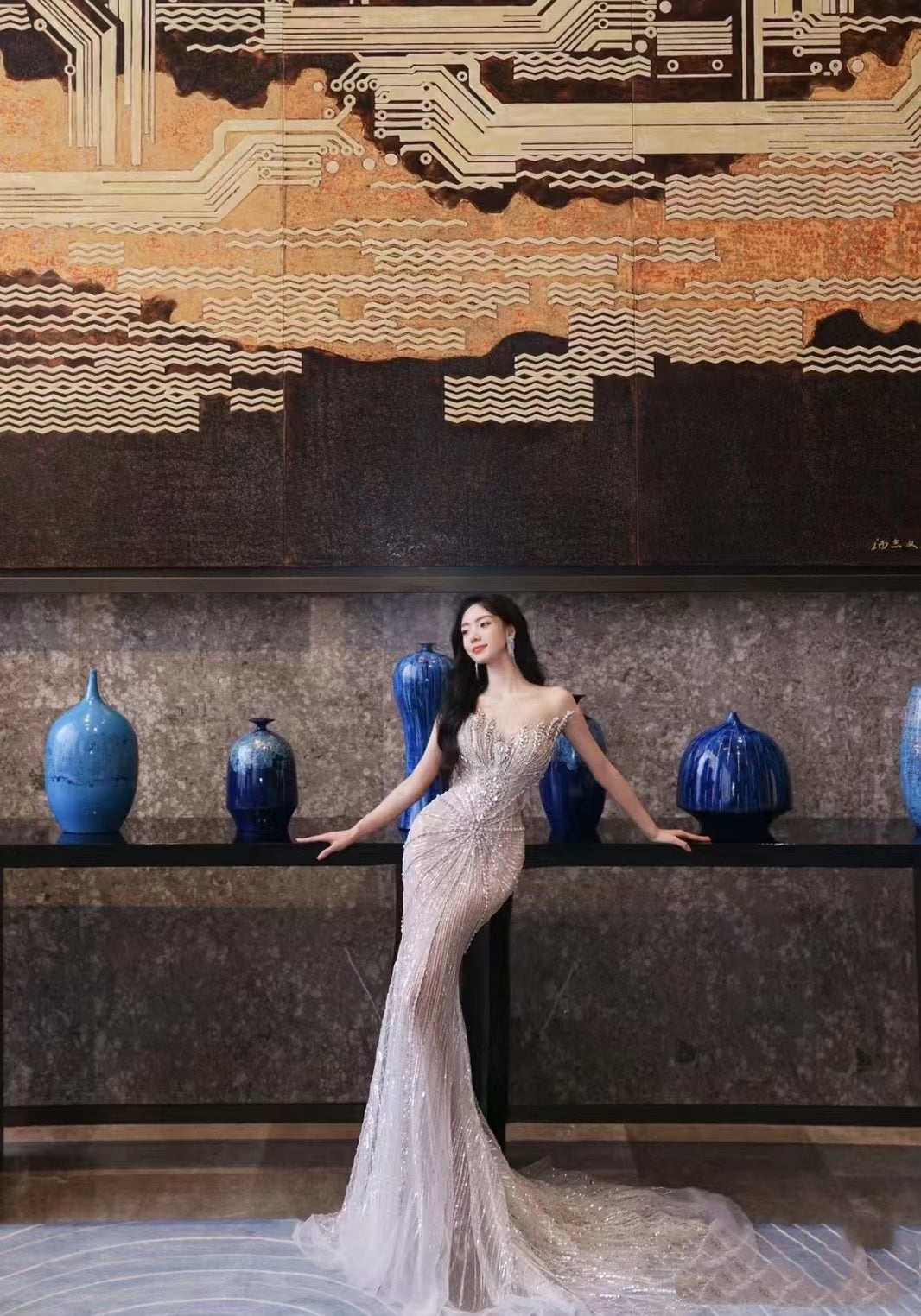 Robe de soirée longue à sequins blancs scintillants, décolleté cœur, style sirène, inspiration robe de bal ou robe pour un 22e anniversaire AB1385