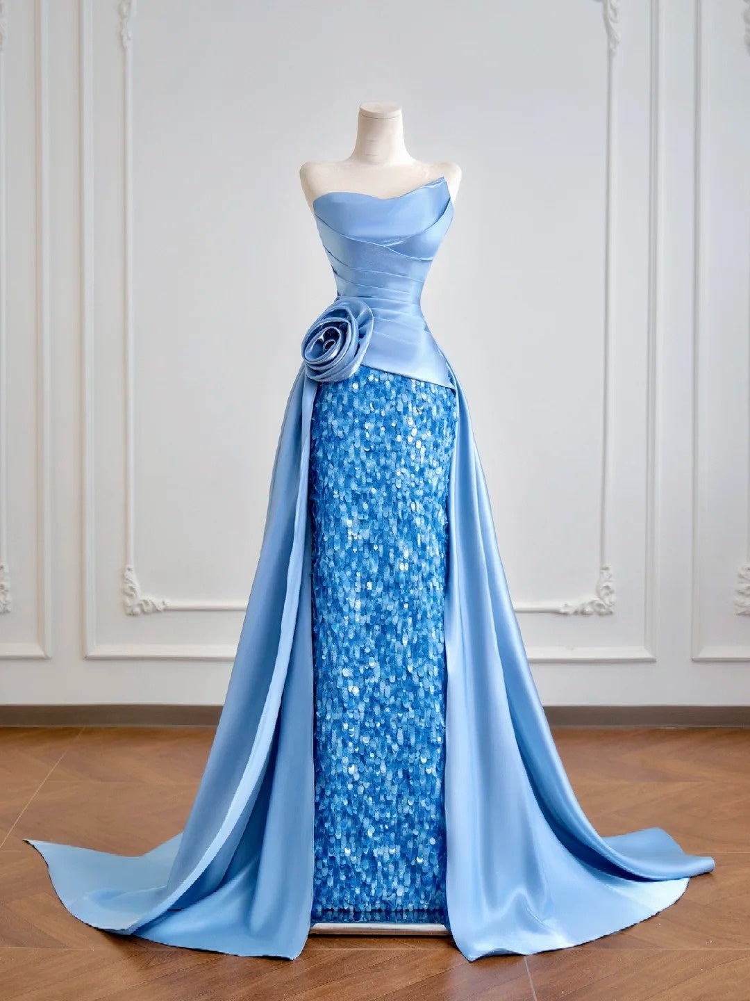 Luxuriöses, trägerloses Meerjungfrauen-Abendkleid aus blauem Satin mit Pailletten, langes formelles Abendkleid für Geburtstagsfeiern N381