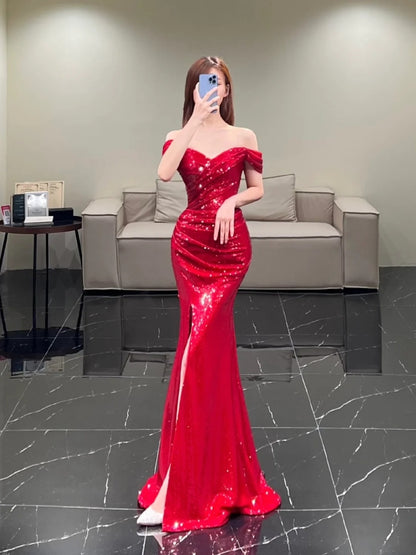 Robe de bal longue sirène modeste à épaules dénudées, sequins rouge bordeaux, volants et fente, N598