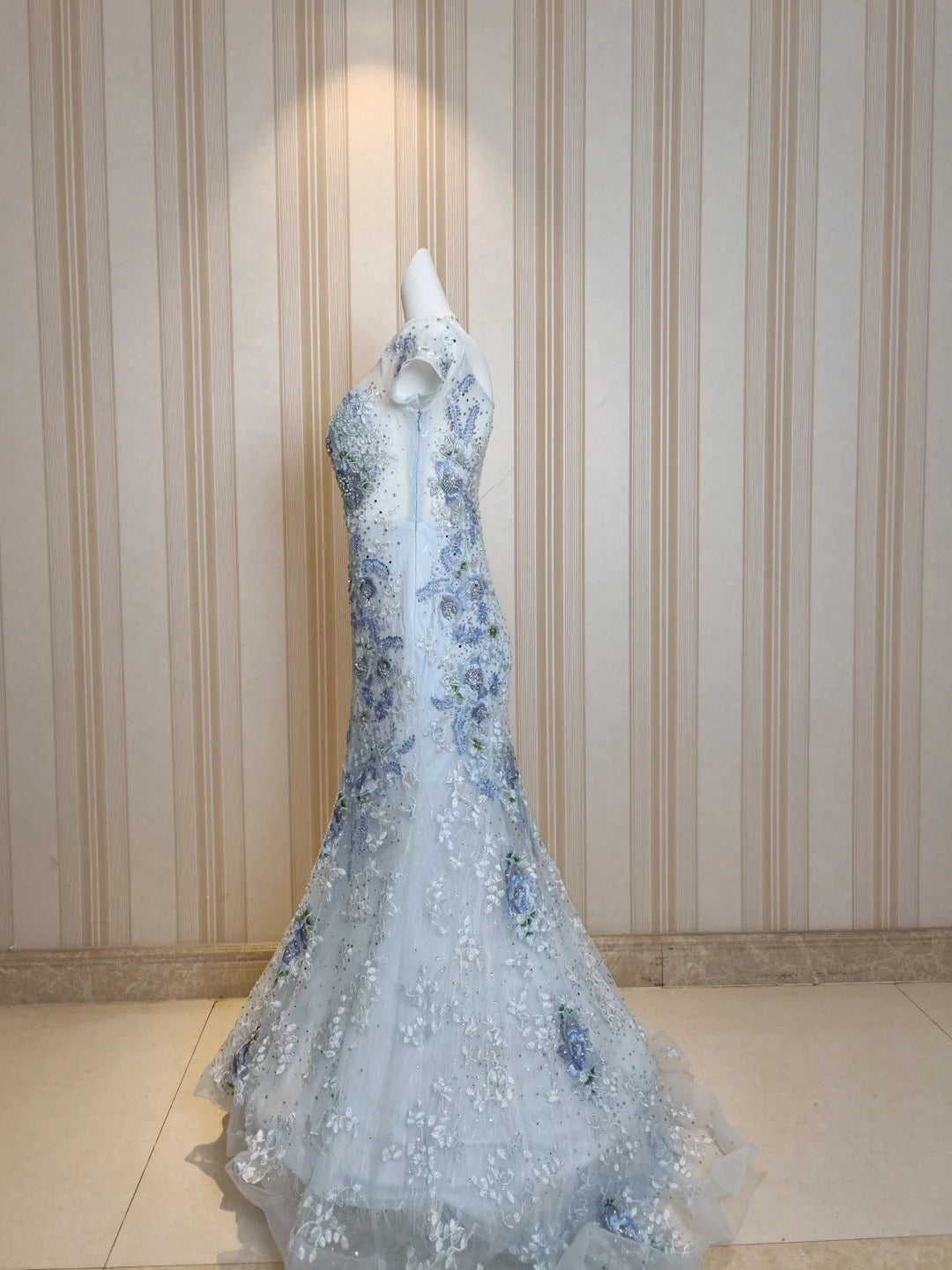 Elegantes Meerjungfrau-Kleid, schulterfrei, Grau mit Spitze, elegantes Outfit zum 18. Geburtstag, formelle Ballkleider N4197