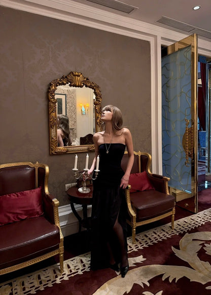 Zeitloses, trägerloses, schwarzes Meerjungfrauen-Abendkleid mit Rüschen aus Satin – Inspiration für ein halbformelles Kleid N699