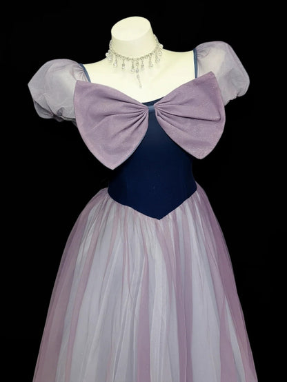 Klassisches A-Linien-Ballkleid mit eckigem Ausschnitt aus Trauben-Tüll mit Schleife, bodenlang, Inspo für formelle Outfits RB4462