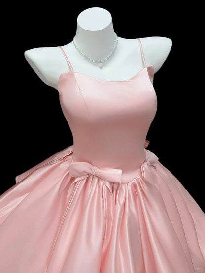 Robe de bal romantique à fines bretelles en satin rose sauge - Inspiration senior - Robes de bal de promo et de rentrée des classes N4498