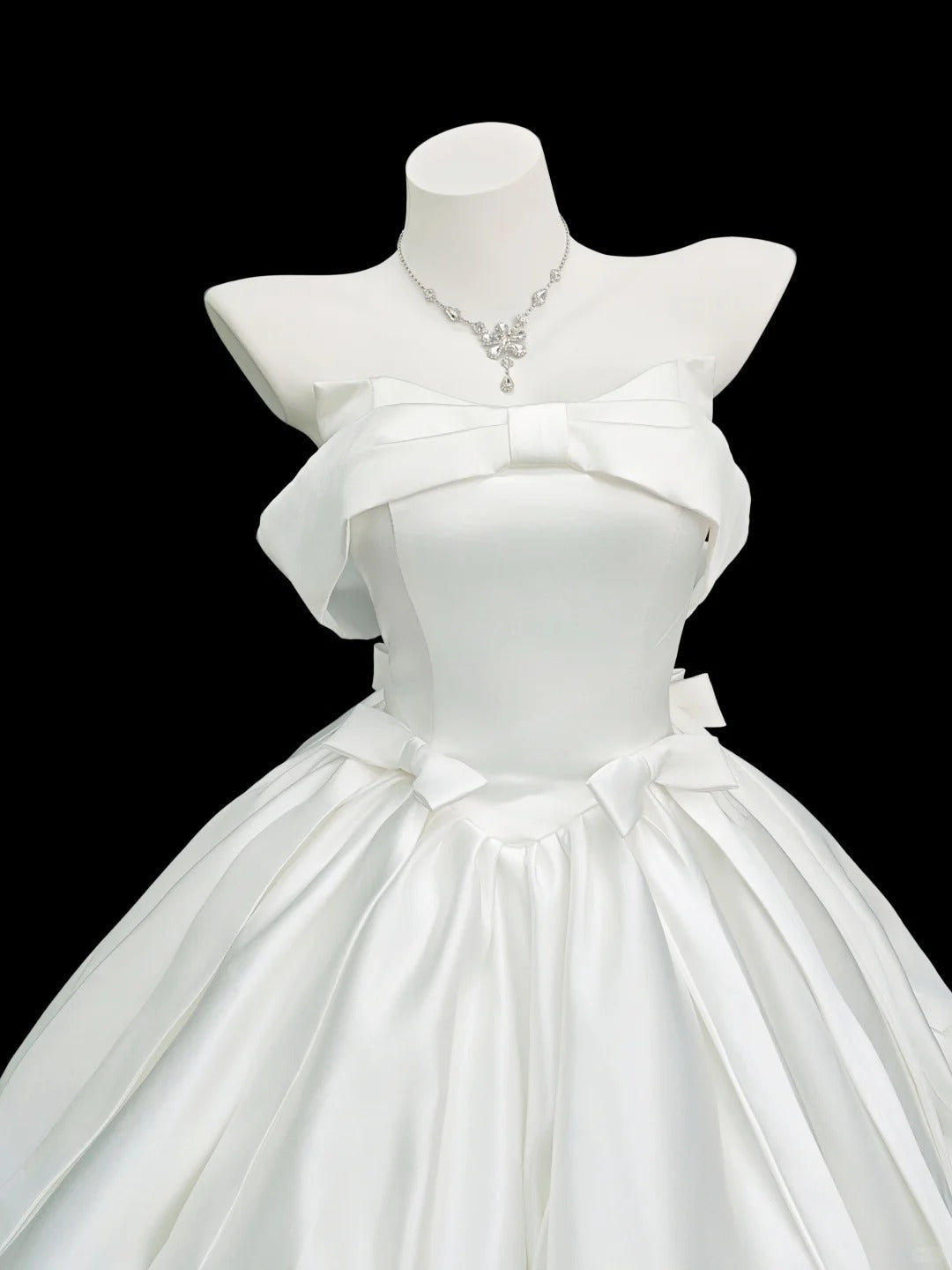 Robes De Bal Mignonnes Épaules Dénudées Idées D'inspiration Robe De Finissante Courte Mini Blanche Robes De Bal De Retour N4546