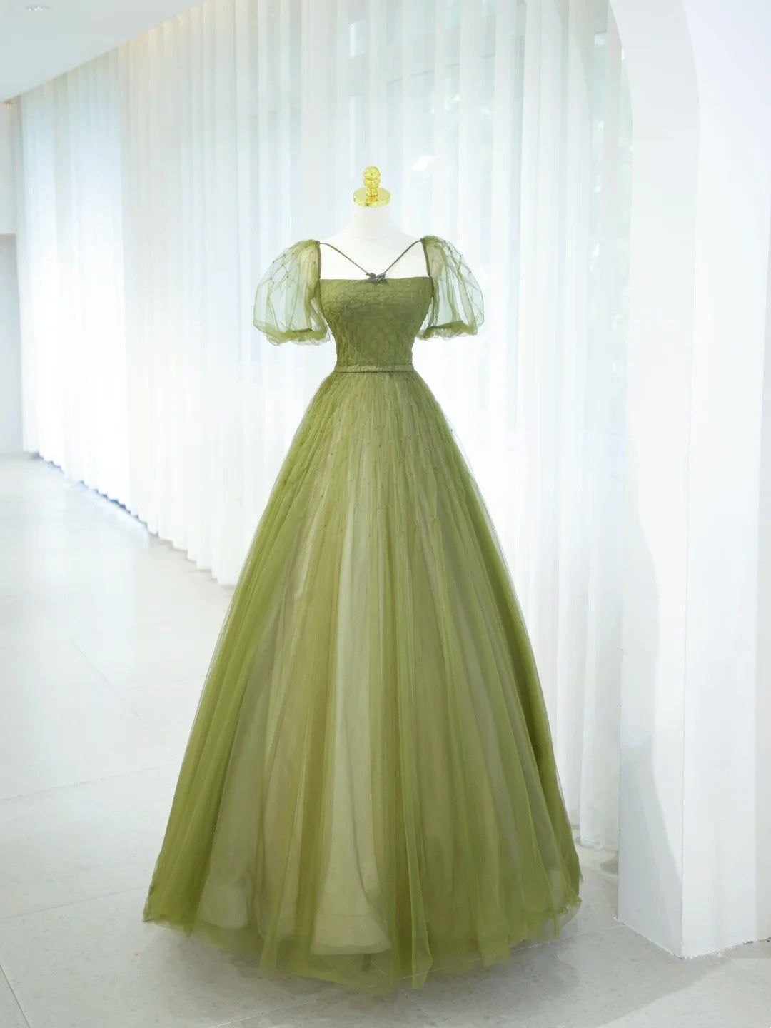 Elegantes Ballkleid Grün Quadratischer Ausschnitt Tüll Langes Abendkleid 18. Geburtstag Abschlussballkleider N2853