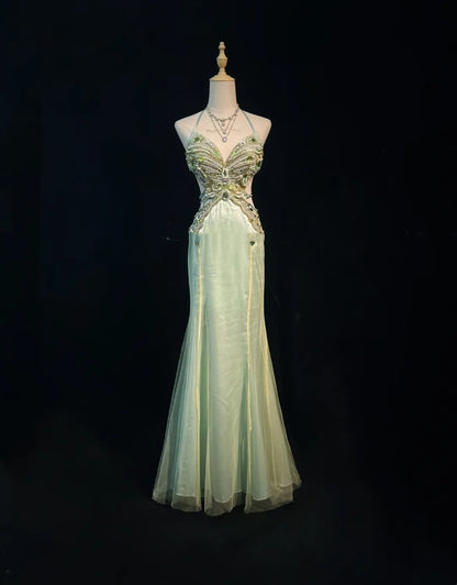 Élégantes Robes de Bal Chic Sirène Licou Vert Satin Dos Nu Sans Manches Avec Perles Robes de Soirée Semi-Formelles N3799