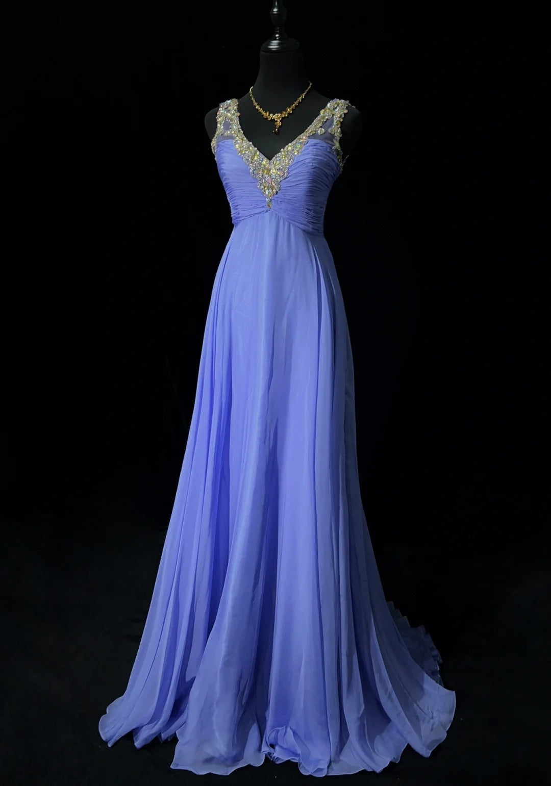 Elegante Ballkleider A-Linie Lavendel Chiffon V-Ausschnitt mit Perlenbesatz Lange formelle Abendgarderobe N3705