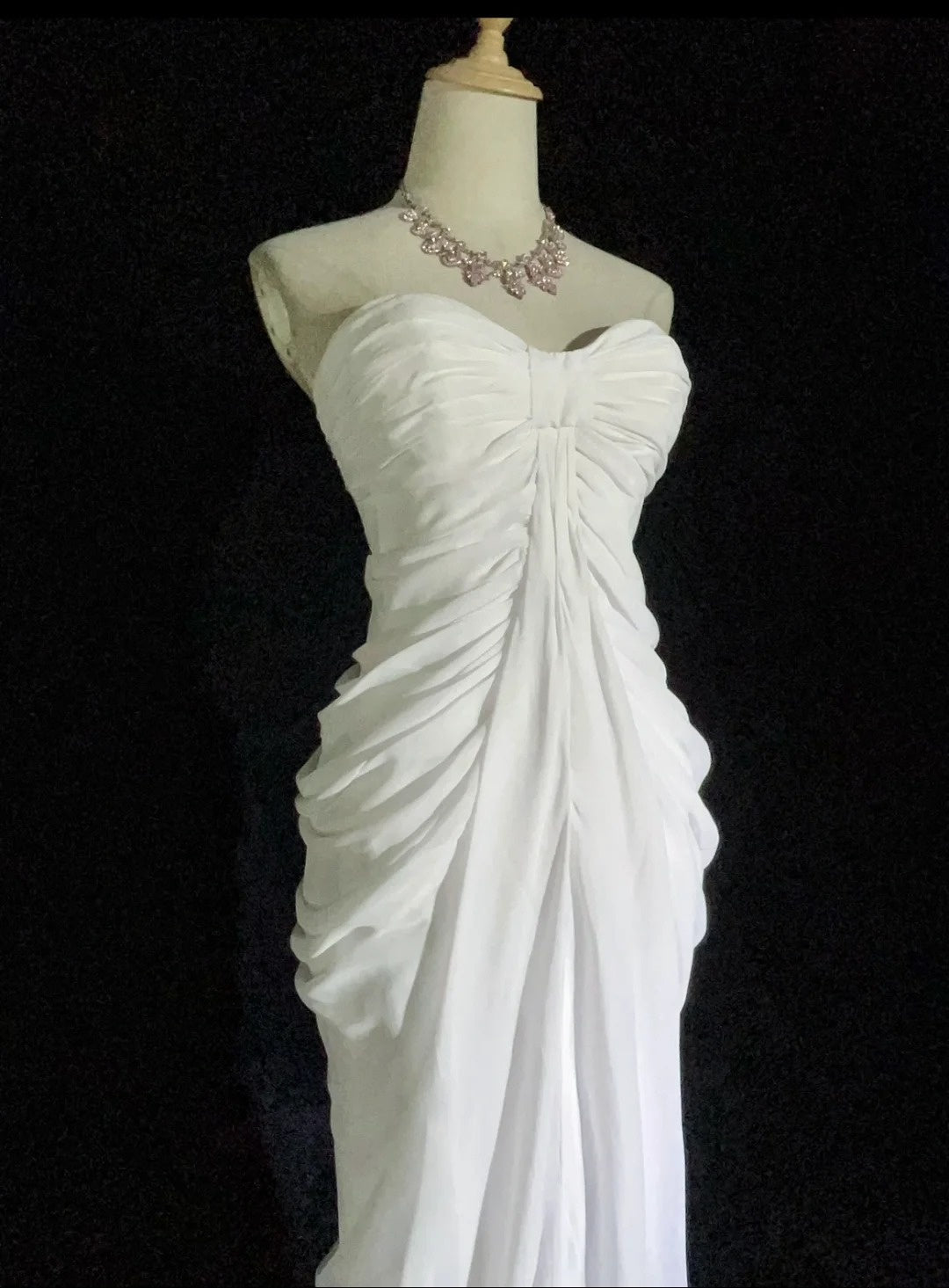 Elegante Ballkleider Meerjungfrau Sweetheart Weiß Chiffon mit Rüschen Langes Abendkleid N2895