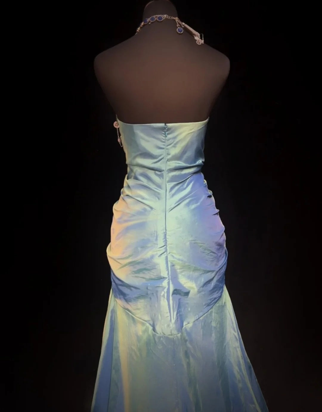 Élégantes robes de bal sirène en taffetas vert bustier perlé sans manches longue robe de soirée N2896