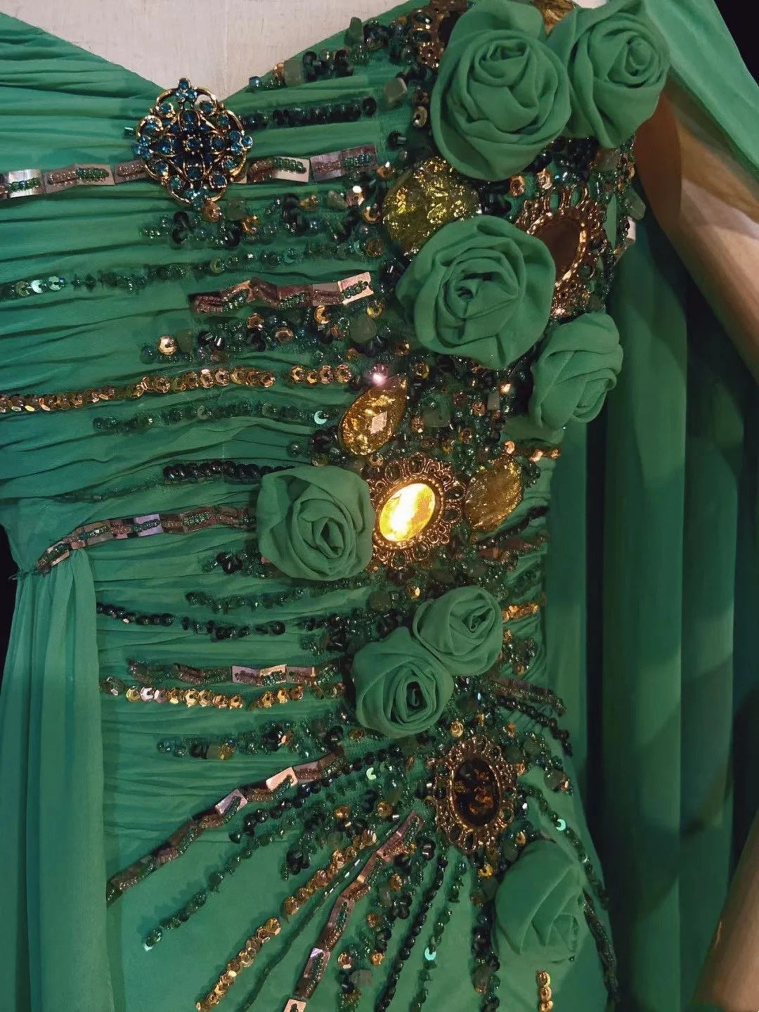 Robes de bal élégantes Inspo Sirène Mousseline Vert Avec Fleurs Perles Pour Femmes Robe de Soirée N3232