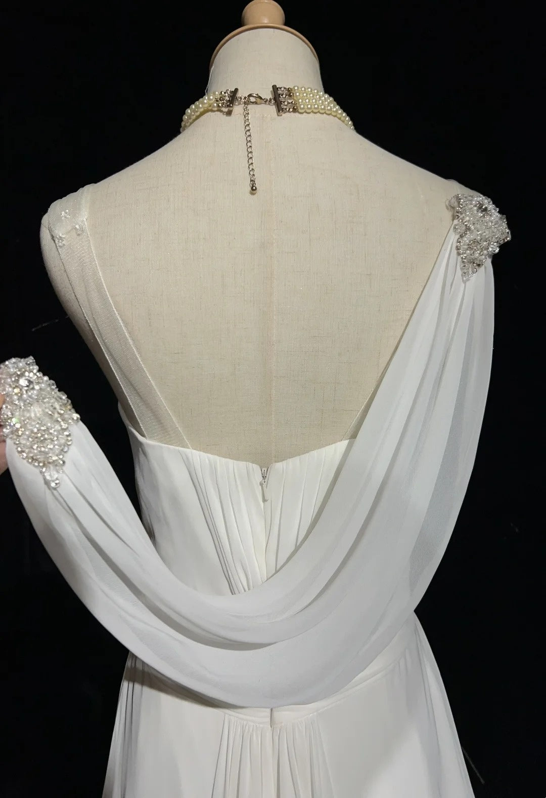 Bescheidene Brautkleider A-Linie V-Ausschnitt Chiffon Strand Sommer mit Perlen Lange Brautkleid N2999