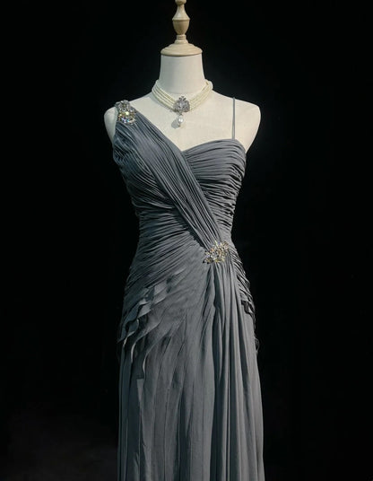 Robes de bal simples Sirène Bretelles fines Grises Mousseline Longueur ras du sol Volants Robe de soirée formelle N3685