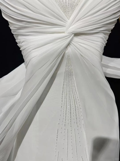 Schlichte Brautkleider A-Linie Spaghettiträger Chiffon Weiß Plissiert Sommer Strand Langes Hochzeitskleid N3831