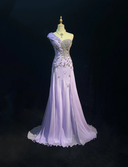 Elegantes A-Linien-Kleid aus lila Chiffon mit einem Ärmel und silberfarbenem Perlen-Oberteil, langes Ballkleid N2725