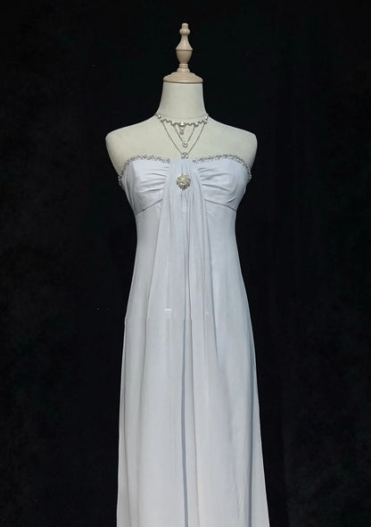 Robes de Bal Vintage Années 90 Empire en Chiffon Argenté sans Bretelles Coupe Droite Longue Robe de Bal N3019
