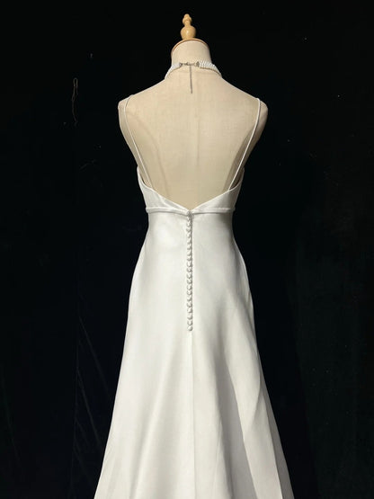 Robes de mariée blanches de jardin en satin, longueur ras du sol, sans manches, à bretelles spaghetti, coupe trapèze vintage RB3313