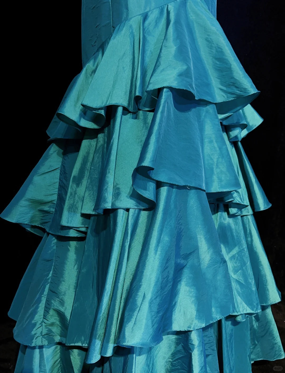 Robes de bal vintage des années 80, sirène, asymétrique, en satin bleu, sans manches avec volants, tenues de soirée semi-formelles N3623