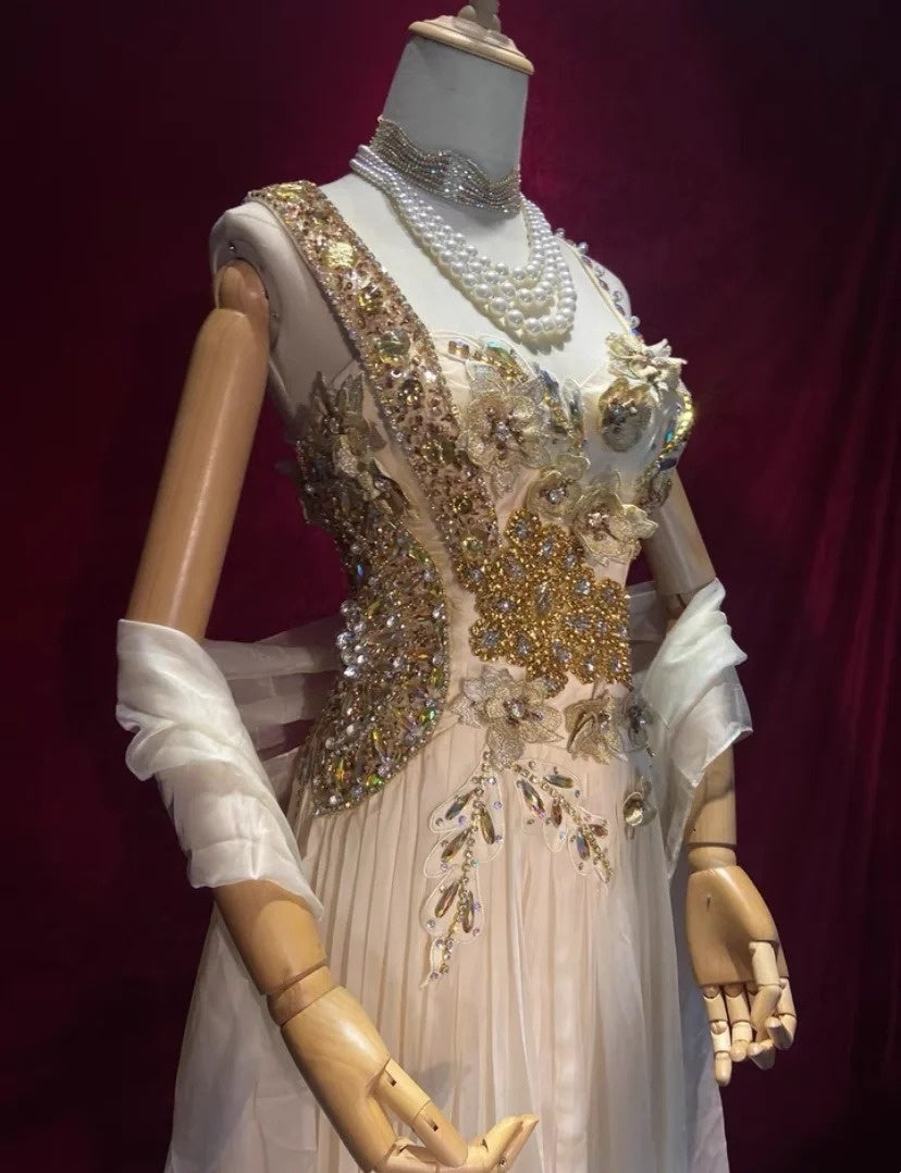 Magnifiques robes de bal ligne A bretelles mousseline de soie champagne clair avec cape tenues de soirée longues N3439