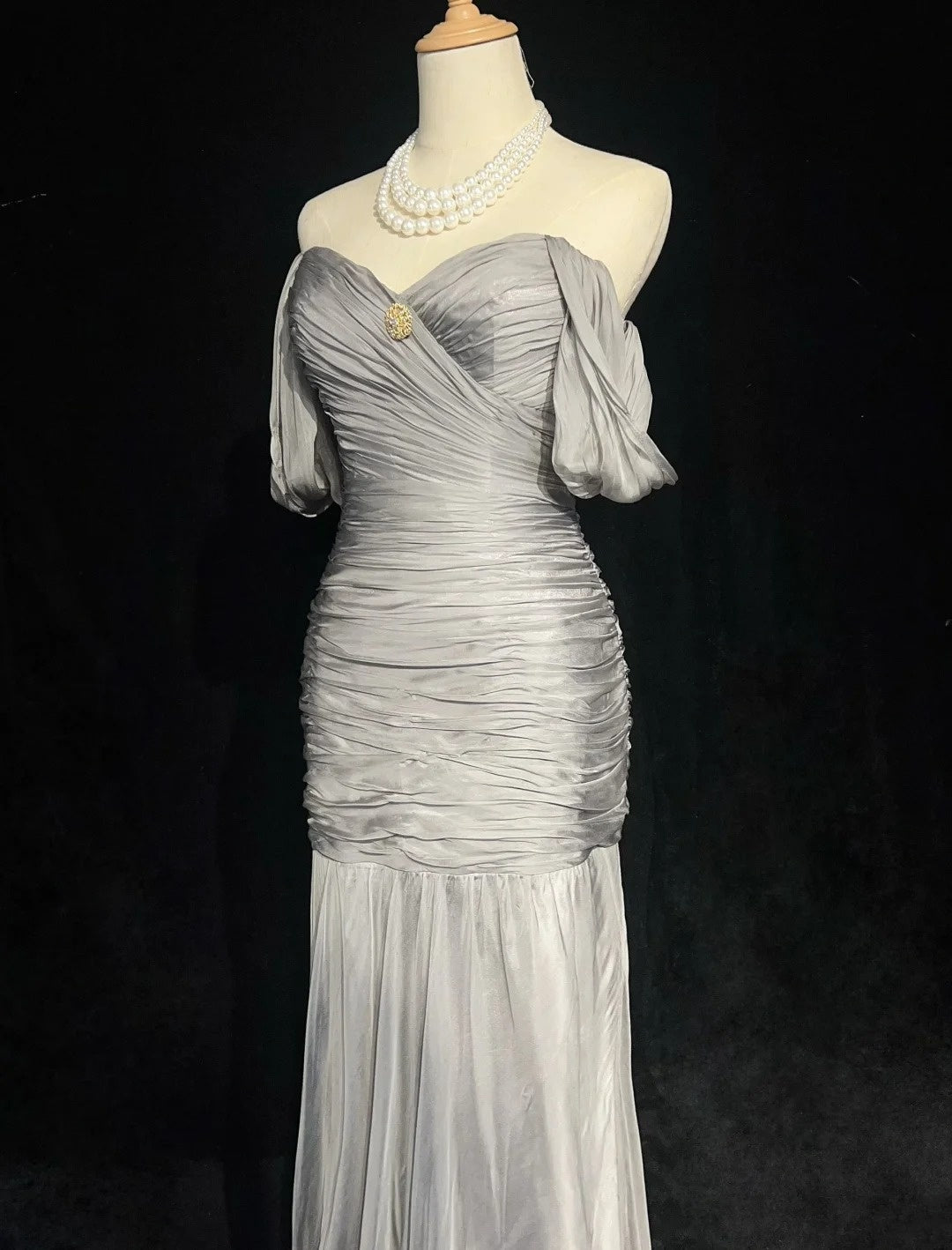 Robes de bal sirène modestes, en mousseline de soie grise avec manches, épaules dénudées, robe de soirée formelle N3847