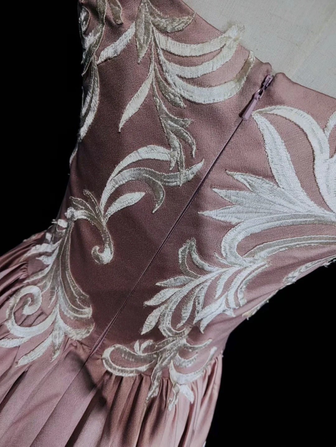 Bescheidene Abschlussballkleider Inspiration High Low Schulterfrei Rosa Satin mit Spitze für Damen Festliches Kleid N3218