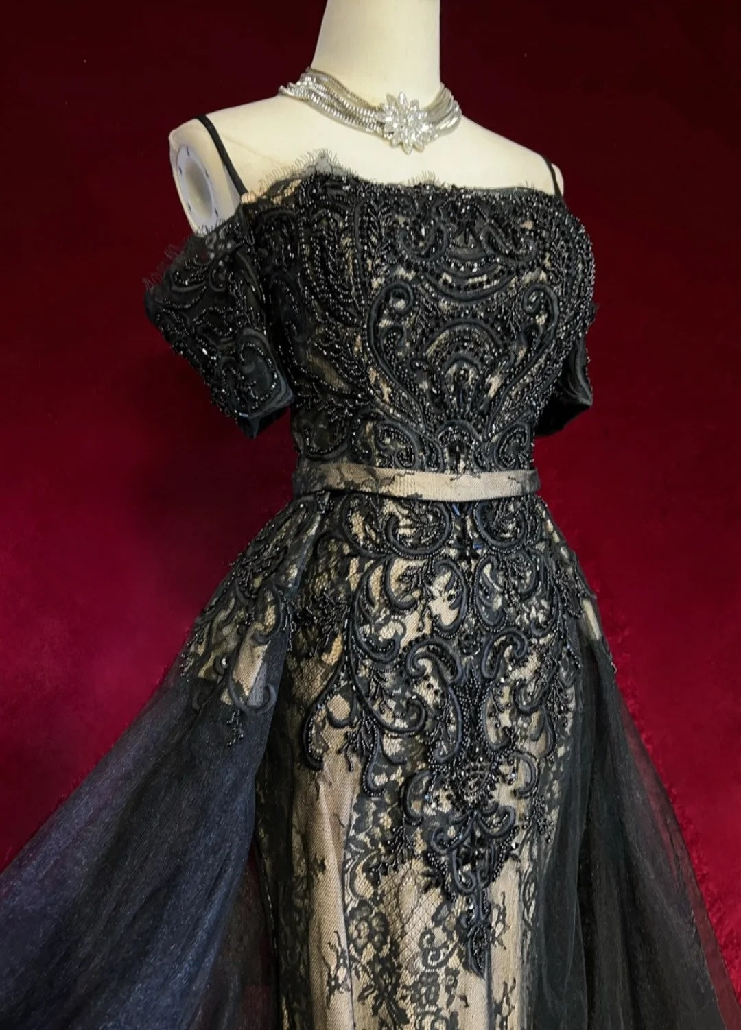 Retro Abendkleid Abschlussball Vintage Kleider Meerjungfrau Spaghettiträger Schwarz Spitze mit Schleppe Lange 90er Formelle Outfits N2325