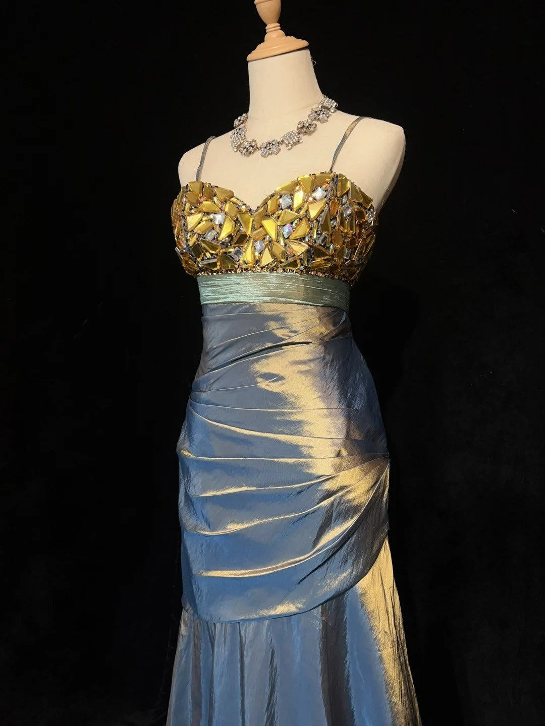 Nouvelles Robes de Bal Sirène Bretelles Fines Longueur Ras du Sol Taffetas Robe de Soirée Formelle N3697