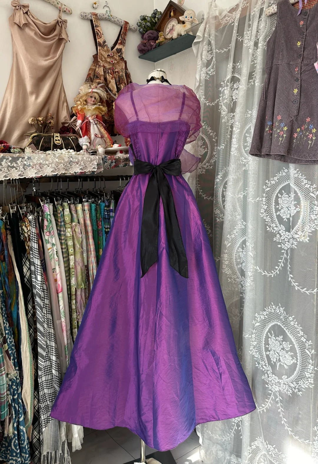 Charming A Line Spaghetti Strap Grape With Cape Long Prom Dresses Evening Outfits Formal Dress N1081