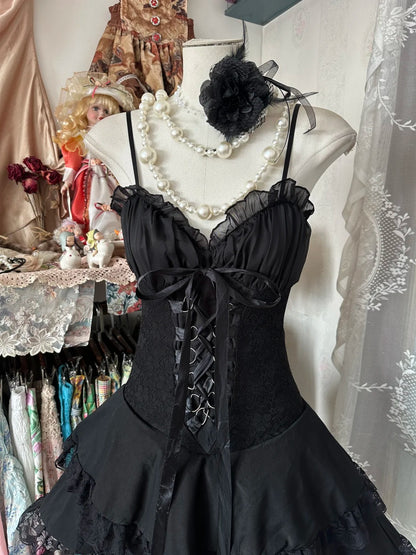 Robes de bal de fin d'année et de rentrée à bretelles spaghetti noires courtes de style trapèze vintage N3729
