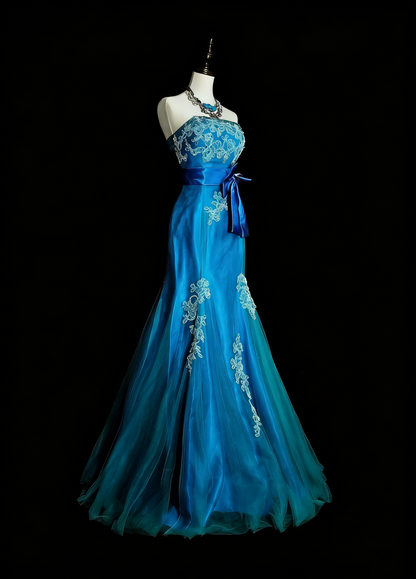 Vintage Meerjungfrauen-Kleid, trägerlos, blau, 2000er Jahre, mit Applikationen, langes, formelles Abendkleid N1359